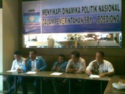 Angkatan Muda Demokrat Ajak Mahasiswa Tak Demo SBY-Boediono