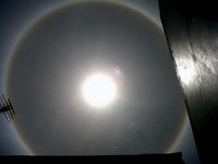 Matahari Halo di Padang