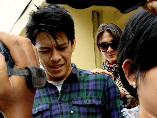 Ariel Pindah Penjara