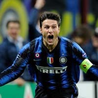 Gol Pertama Zanetti dalam 12 Tahun