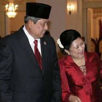 SBY Terima Tim AC Milan Junior Indonesia