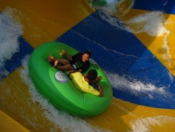 Menikmati Indonesia di TMII