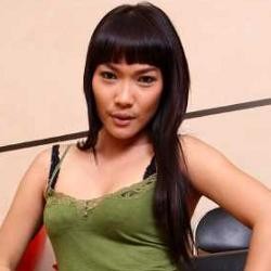 Dikatai Pelacur di Twitter, Jenny Cortez Ingin Kuliah Hukum