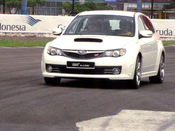 Ngebut dengan Subaru