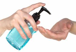 Efek Hand Sanitizer Hanya Bertahan 2 Menit