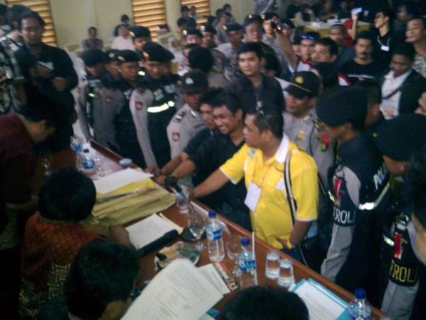 Rapat Pleno KPUD Depok Rapat Pleno KPUD Depok