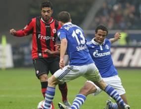 Hannover Menang, Schalke Tanpa Gol 
