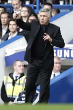 Chelsea Menang, Ancelotti Tak Puas