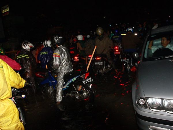 Lalin Buncit Raya Terputus