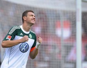 Masa Depan Dzeko Ada di Italia