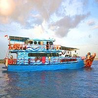 9 Warga Australia yang Hilang di Mentawai Adalah Peselancar