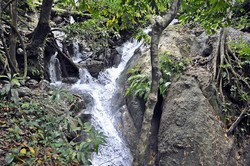 Air Terjun Oehala berlokasi di Desa Oehala