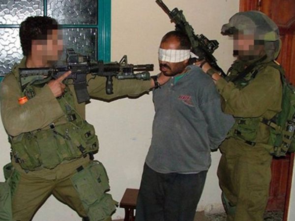 Intimidasi Pasukan Israel