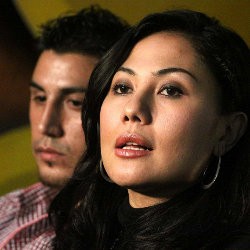 Mantan Pacar Bantah Tuduhan Emma Waroka