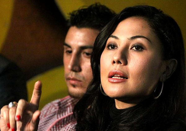 Emma Waroka & Pacar Baru