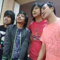 Gigi Lebih Suka Manggung Off Air