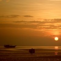 Romantisme Pantai Lampu Satu di Merauke