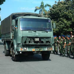 Bantu Korban Merapi, TNI AU Kirim Truk & Personel Bergergaji Mesin