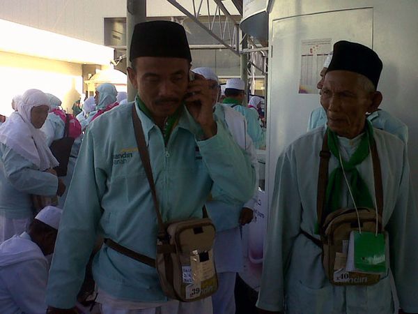 Kloter 15  Batam Tiba di Madinah