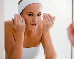 ASI Dapat Menyembuhkan Jerawat