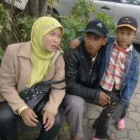 Entin Kecewa Tak Bisa Berikan Kerupuk Kindil Buat Ariel