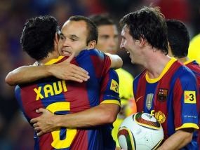 Messi Jagokan Iniesta dan Xavi