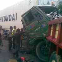 Tabrakan Beruntun di Purwodadi, Jalur ke Malang Macet 2 Km