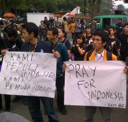 Massa Pedemo Bubar, Gedung Sate Kembali Lengang