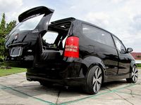 Xenia 400 Juta