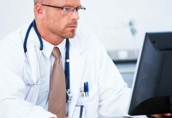 79 Persen Dokter Percayakan Sumber Informasi dari Internet