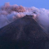  AS Bantu US$ 2 Juta untuk Penanganan Bencana Merapi dan Mentawai 