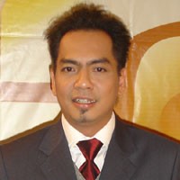 Indra Birowo Banting Stir Jadi Produser Musik