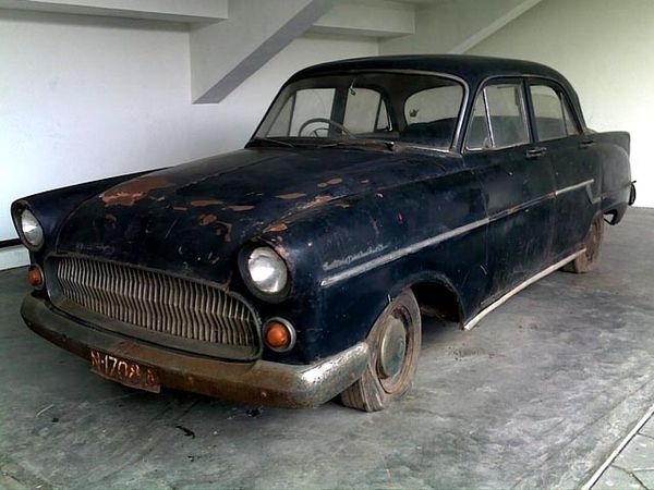 Melongok Mobil Bung Tomo