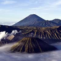 Gunung Bromo Waspada, Wisatawan Diimbau Tidak Dekati Kawah