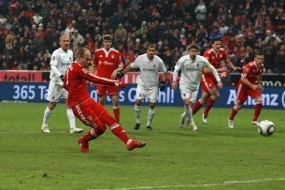 Bayern Haram Tergelincir Lagi