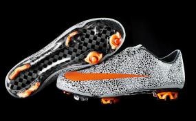 Mewahnya Sepatu Baru CR7