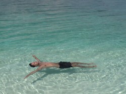 Eksotisme Pulau Adranan