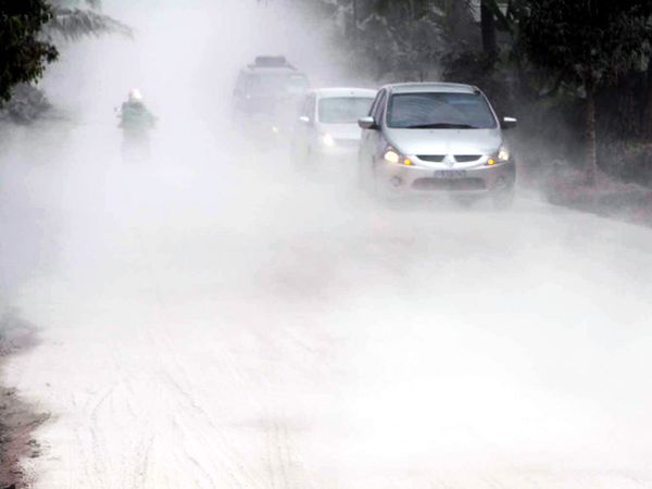Menembus Debu Merapi