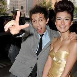 Jadi Host AMA, Agnes Monica Ingat Tralala-Trilili