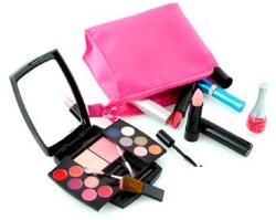 4 Cara Merapikan Beauty Case