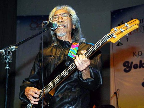 Konser Reuni Koes Plus