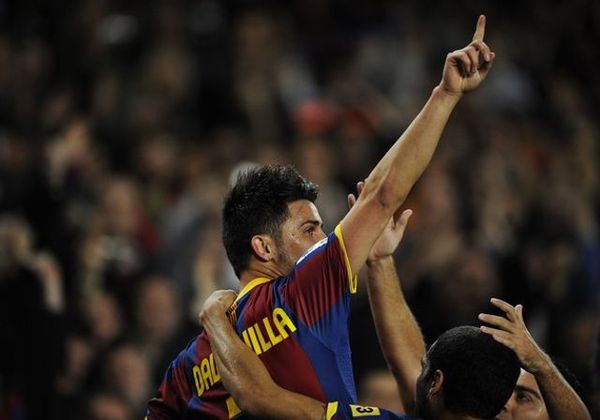 Messi Makin, Villa Mulai Tajam