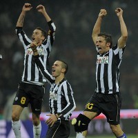 Juve Punya Sembilan Nyawa