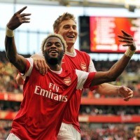 Song, Gelandang Bertahan Plus-plus