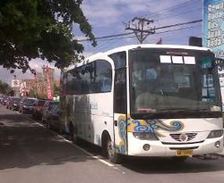 Anggota DPR Tinjau Merapi, Jalan Kaliurang Macet