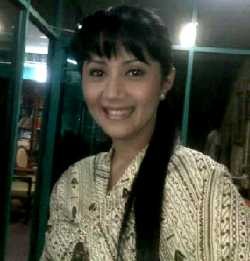 Aida Saskia Pilih Tampil Seksi Ketimbang Ciuman di Film