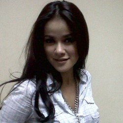 Meski Bercerai, Olla Ramlan dan Alex Tetap Harmonis