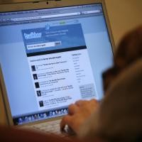 Salah Ketik Twitter, Dijebak Iming-Iming iPad