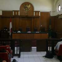 Bupati Lumajang Divonis Bebas