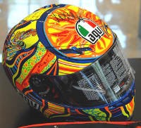 Helm Valentino Rossi Dilelang
